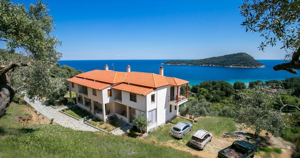 Aphrodite Villas กอยนิรา ภายนอก รูปภาพ