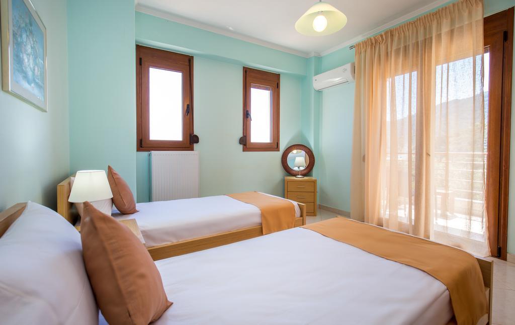 Aphrodite Villas กอยนิรา ภายนอก รูปภาพ
