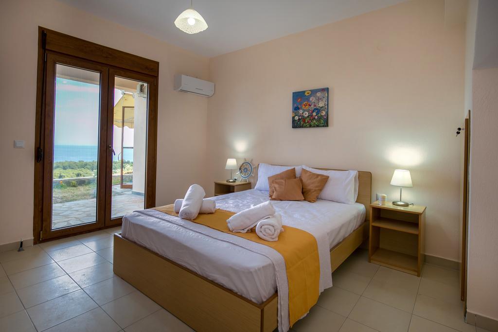 Aphrodite Villas กอยนิรา ภายนอก รูปภาพ